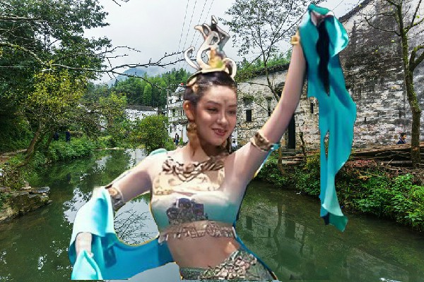 水丹文获赞为都里乡国色优舞舞后，继续爆发