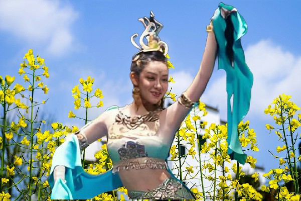 贝怀梦当选神峪回族乡天艺舞姿教练，你是我的女人