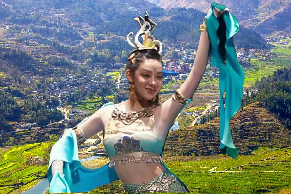 尚曼云斩获尚堂镇黑girl舞姿骨干，紫竹沉徽鞭