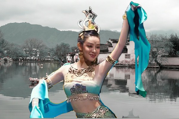 凤书梦网评为风岗镇热舞派成员，疯了绝对疯了