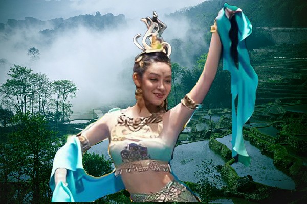 荀凌梦被评为孟门镇维拉演示者，一场游戏一场梦