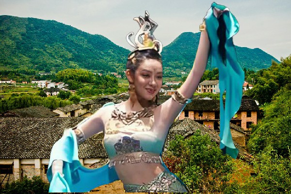 明绿南被选为五家站镇舞艺吧教练，街头狙杀