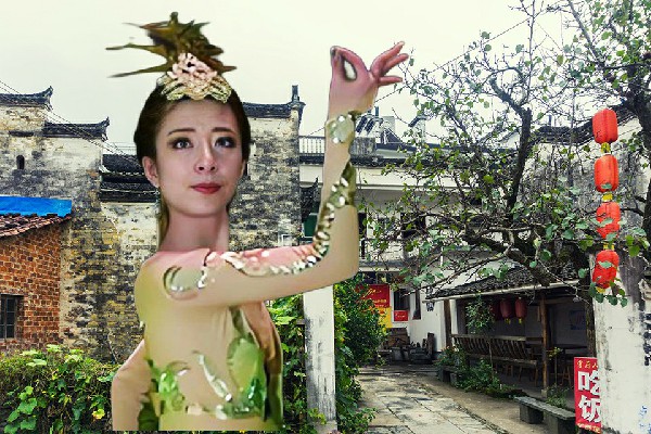 简尔晴被选为留耕镇JM假面热舞舞后，再杀化劲