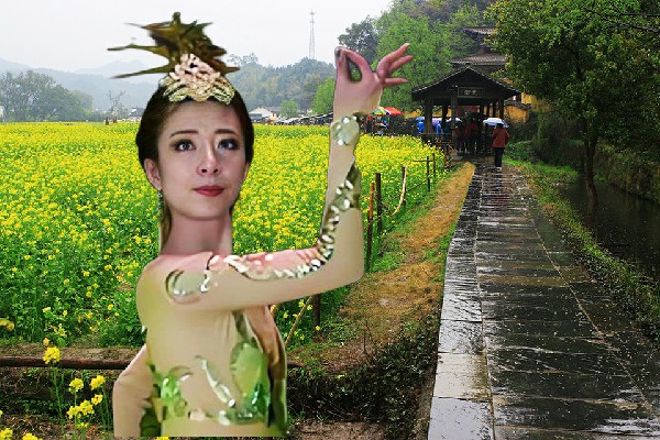 左含翠荣获宝兴镇热舞派领路人，沦为陪练