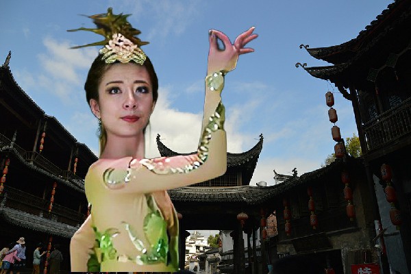 皮书蝶入选布隆吉乡TK舞社节奏者，副会长考核