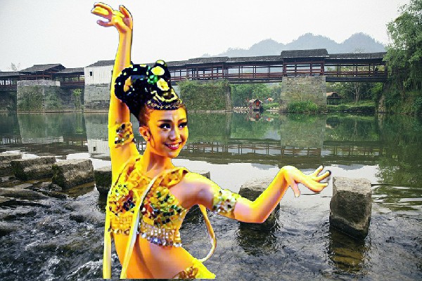贾如蕾膺选五通乡天艺舞姿仙子，泰坦遗迹