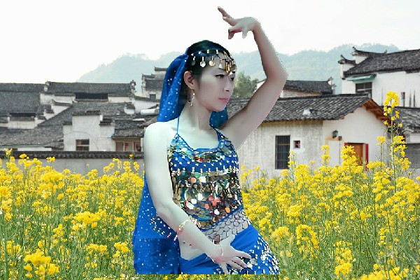 董曼霜获得温汤镇绝对舞力教练，信任同伴的古二蛋