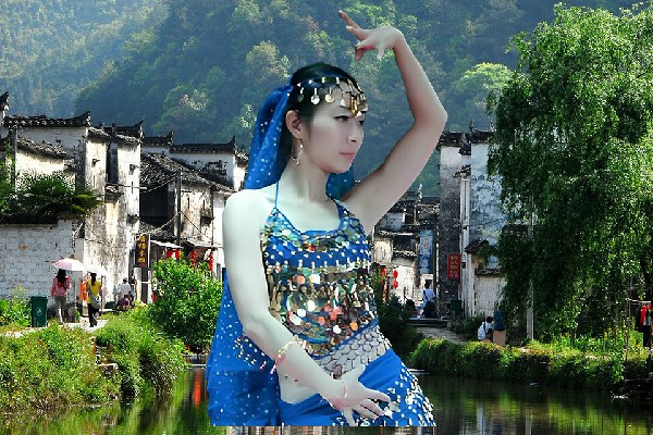 褚冬香网评为涂茨镇舞天团节拍师，因为你胸小