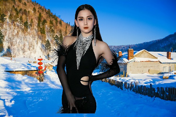 郝小蕾被选为席桥镇热舞派老师，争分夺秒
