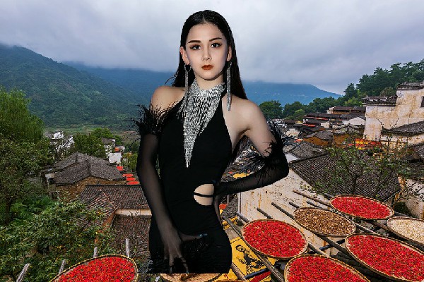 聂尔凡斩获虎山镇舞天团教练，十二段锦的返祖形象