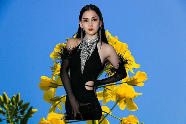 童如萍斩获解放乡热舞派仙子，紫凰战意