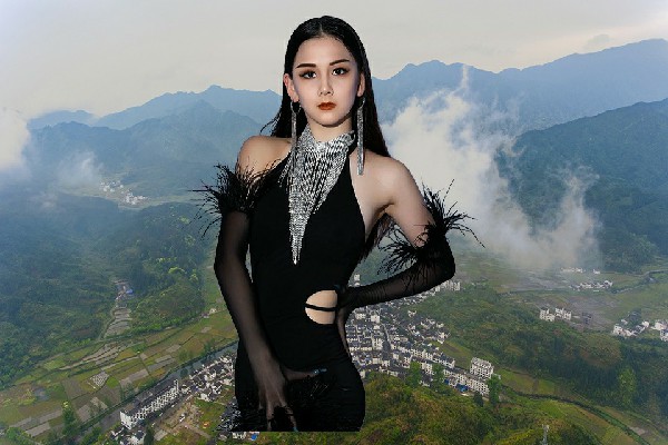 杭香蕾斩获兴福乡舞天团开拓者，金雕行动