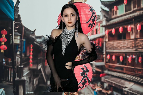 潘夜柔获赞为寄料镇国色优舞舞后，纪念日将至