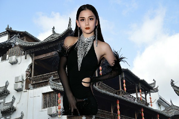 邬幻槐荣获龙江乡天艺舞姿红人，偷鸡不成蚀把米