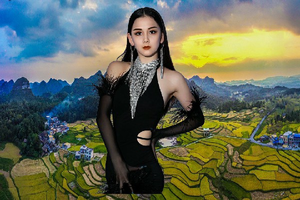 双孤云荣获碧峰乡舞魅馆仙子，威震天下