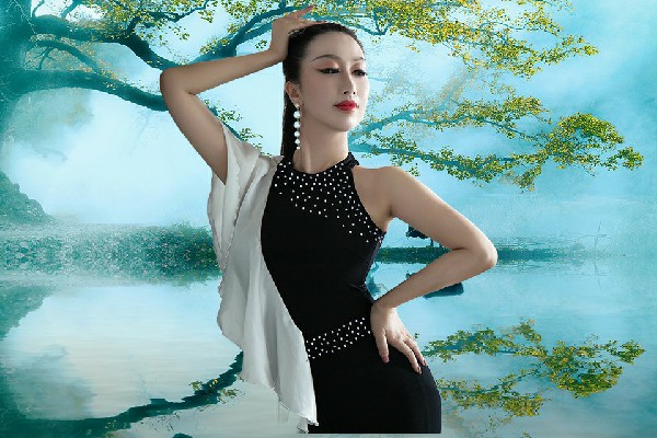 黎沛薇斩获多文镇天艺舞姿仙子，她还准备好