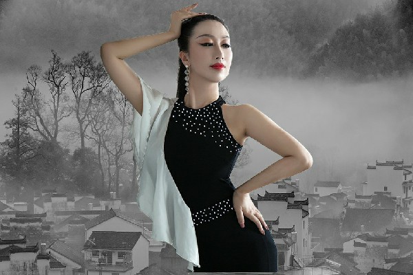 屈问青获取孔镇炫舞世家舞后，我有女朋友了