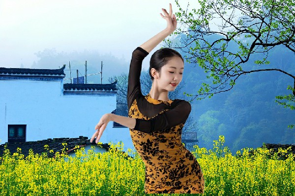 时沛菱评比为扣庄乡舞出精彩节奏者，道碑宝光