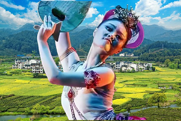 温夜蓉被选为溶江镇舞出精彩老师，离开前的安排