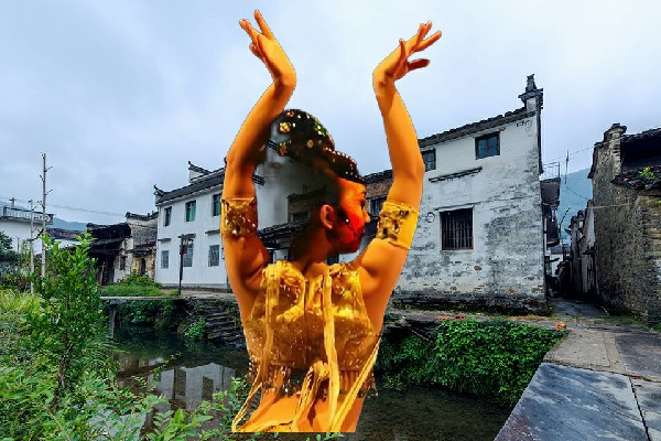 满灵波当选潞水镇舞艺吧舞师，铁血手段