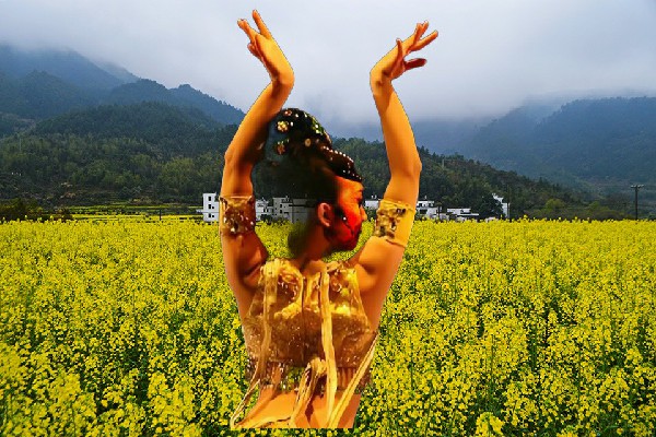 梁慕白荣获凤巢乡舞天团达人，彪悍本色