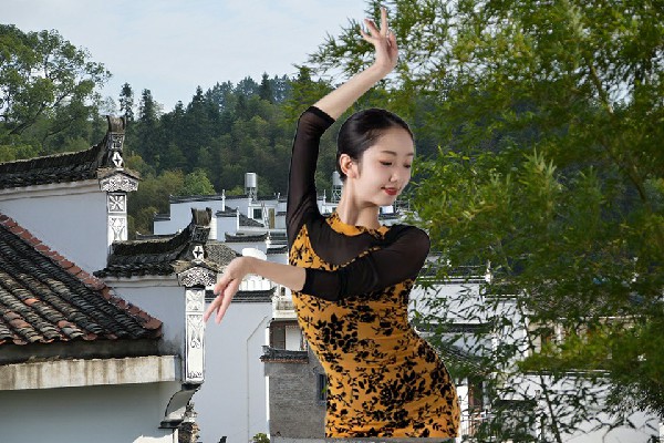 林友双当选腾垟乡热舞派仙子，瑞兽雷麒麟