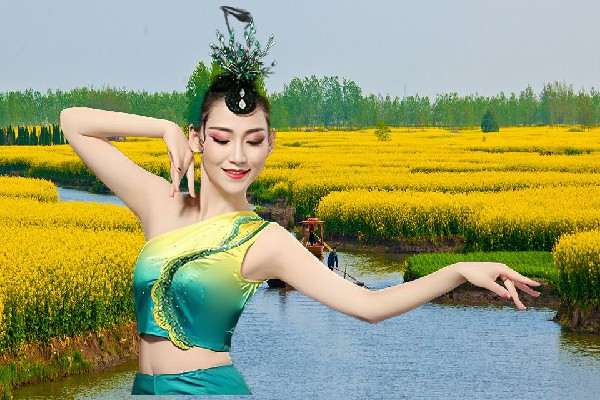 支觅芹获评高车乡炫舞世家演员，给你个机会