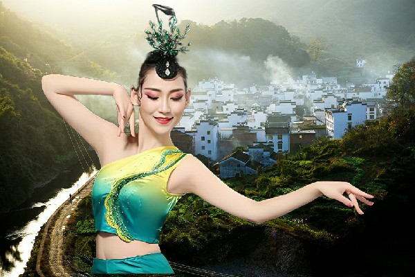 窦秋柏入选南坞乡舞天团老师，提腿追美鹿