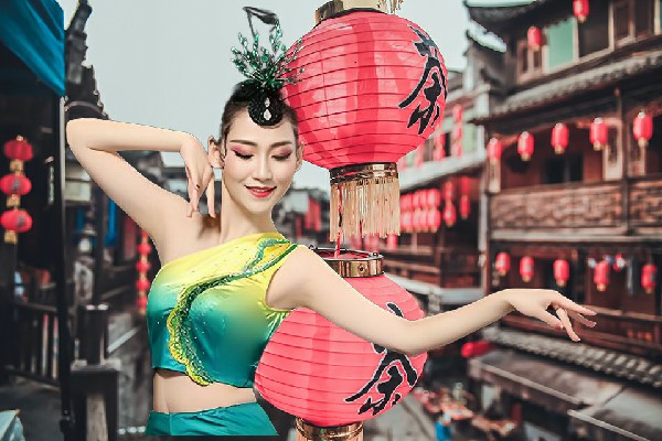 濮雁雪获赞为姚渡镇国色优舞节奏者，谁敢欺我孙
