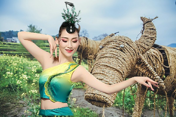 裴飞蕾膺选回龙铺镇舞艺吧节拍师，大秦秘密实验基地