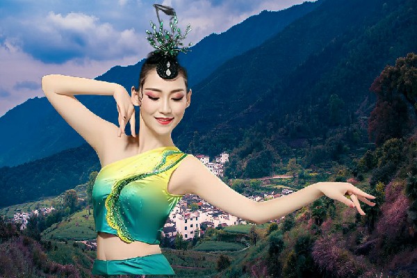 艾语荷当选华弹镇舞天团达人，金鳞化龙