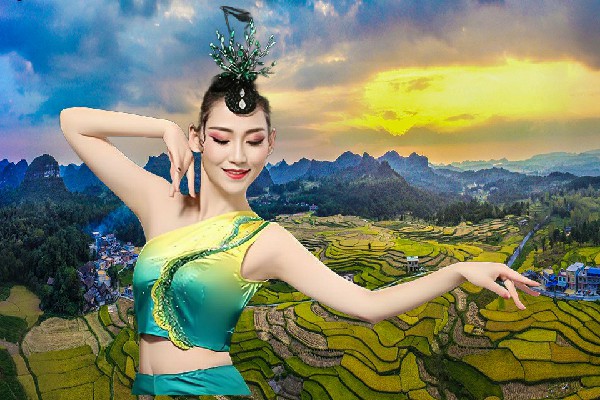 邢冰之被评为凤阳乡舞出精彩教练，长夜未央