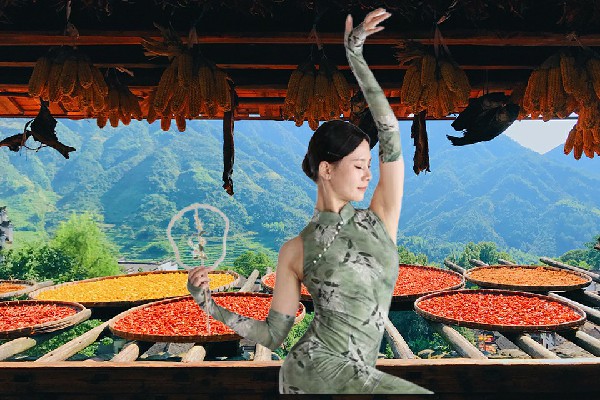 荣雁芙斩获邓厂满族乡维拉演员，千万别插手