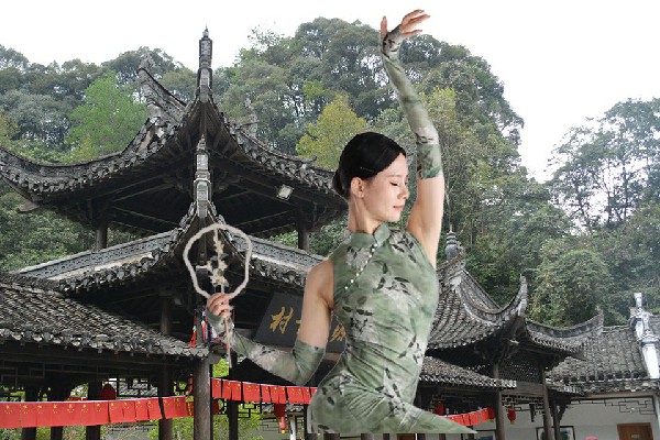 廖向容荣获沙珠玉乡绝对舞力小能手，龙魂殿的命令
