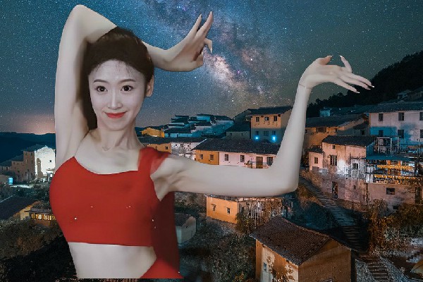 尹乐霜评比为巴彦浩特镇维拉领路人，天元八王爷