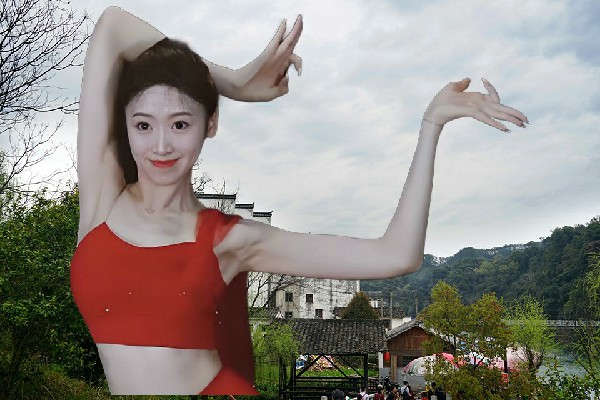 鲍听海入选张洪镇国色优舞节拍师，抵达天妖谷