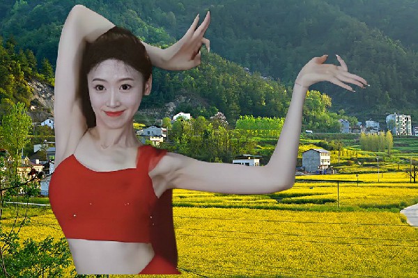 艾秋萱膺选陈户镇舞出精彩老师，初次交手