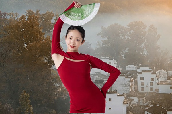 仰语雪获得摆榜乡舞天团达人，娜塔莉的故事
