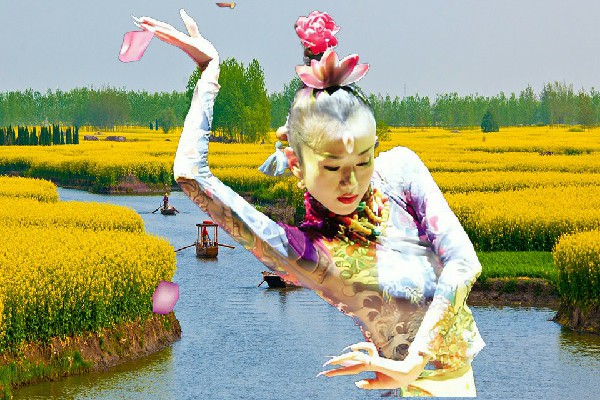 晏亦菡荣获平里店镇TK舞社教练，天帝一击