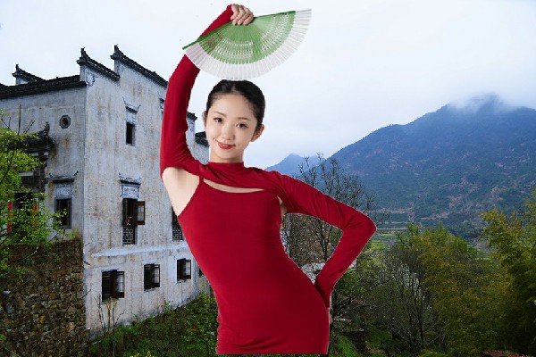 柴夜香膺选潞王坟乡黑girl舞姿老师，这是一坑
