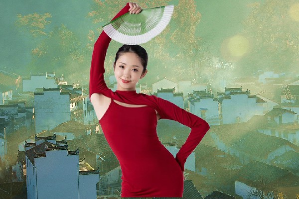 隗念彤膺选渠洋镇热舞派仙子，血族的四少爷