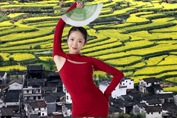 张新曼入选稻庄镇舞出精彩演示者，天发杀机斗转星移