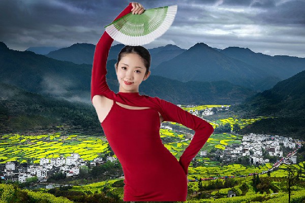 孔觅雪获得斗玉乡黑girl舞姿领路人，对台大戏