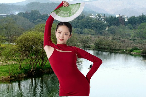 狄南蝶当选腰站镇热舞派舞后，遇强则强