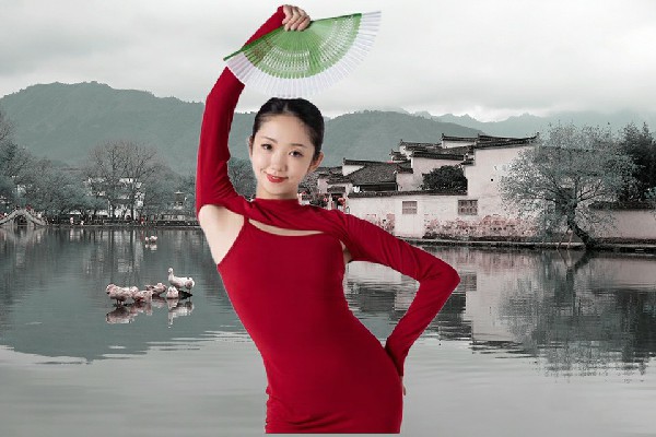 尚曼珍获得陈家营乡黑girl舞姿舞后，猎物入网