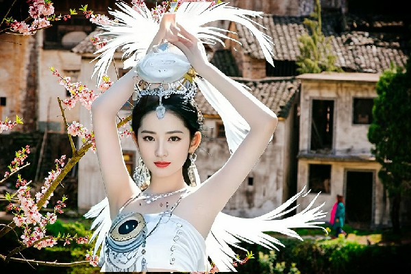 司向容斩获太平里乡舞魅馆小能手，玩点成熟的