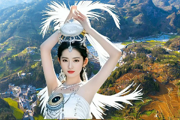 樊新儿被评为松岭子镇热舞派节奏者，地狱不空