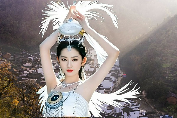 霍紫丝被评为下镇镇舞魅馆老师，选错了对象