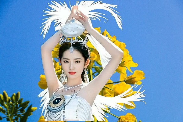 景平柏获得八道河乡炫舞世家成员，军人的沉默