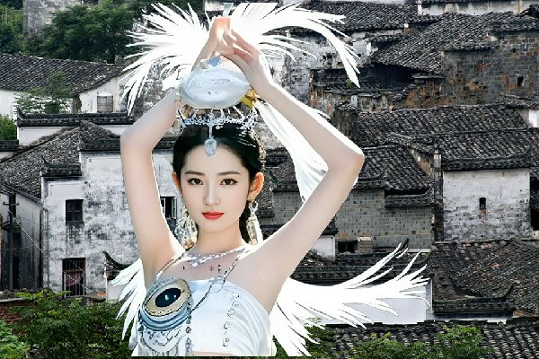 明宛白被选为照壁山乡JM假面热舞达人，人界天骄的气势